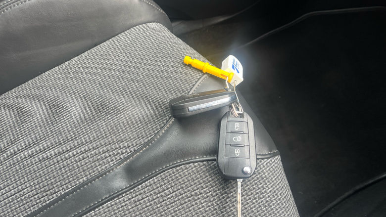 Peugeot 3008 1.5 BlueHDi Allure 5dr Diesel Estate